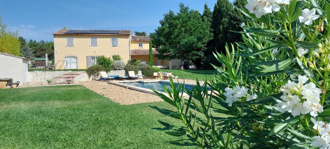 En Provence, Chez Stephanie Et Marcel Saint-Rémy-de-Provence Eksteriør billede