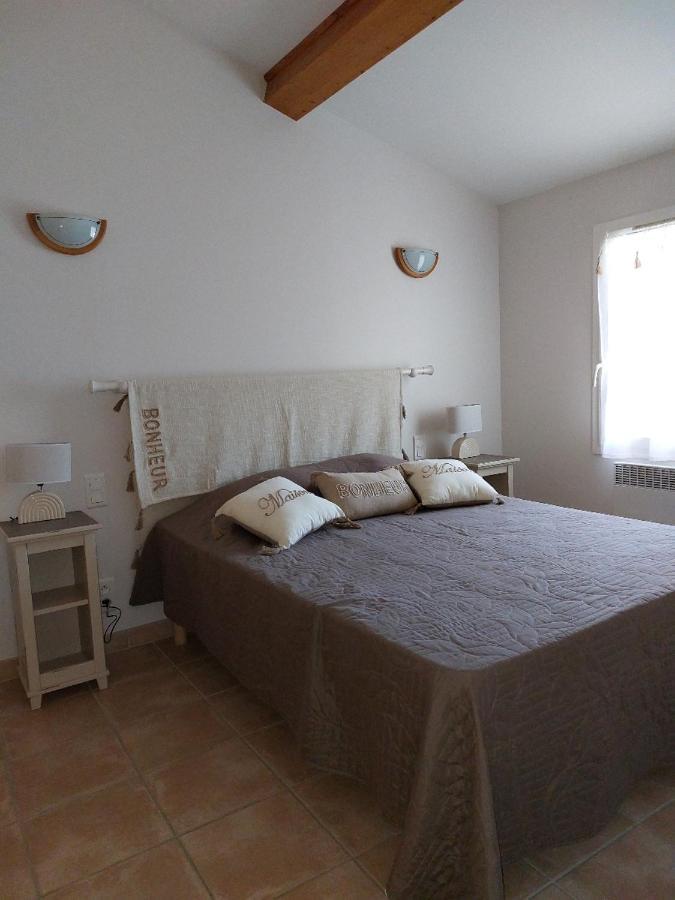 En Provence, Chez Stephanie Et Marcel Saint-Rémy-de-Provence Eksteriør billede