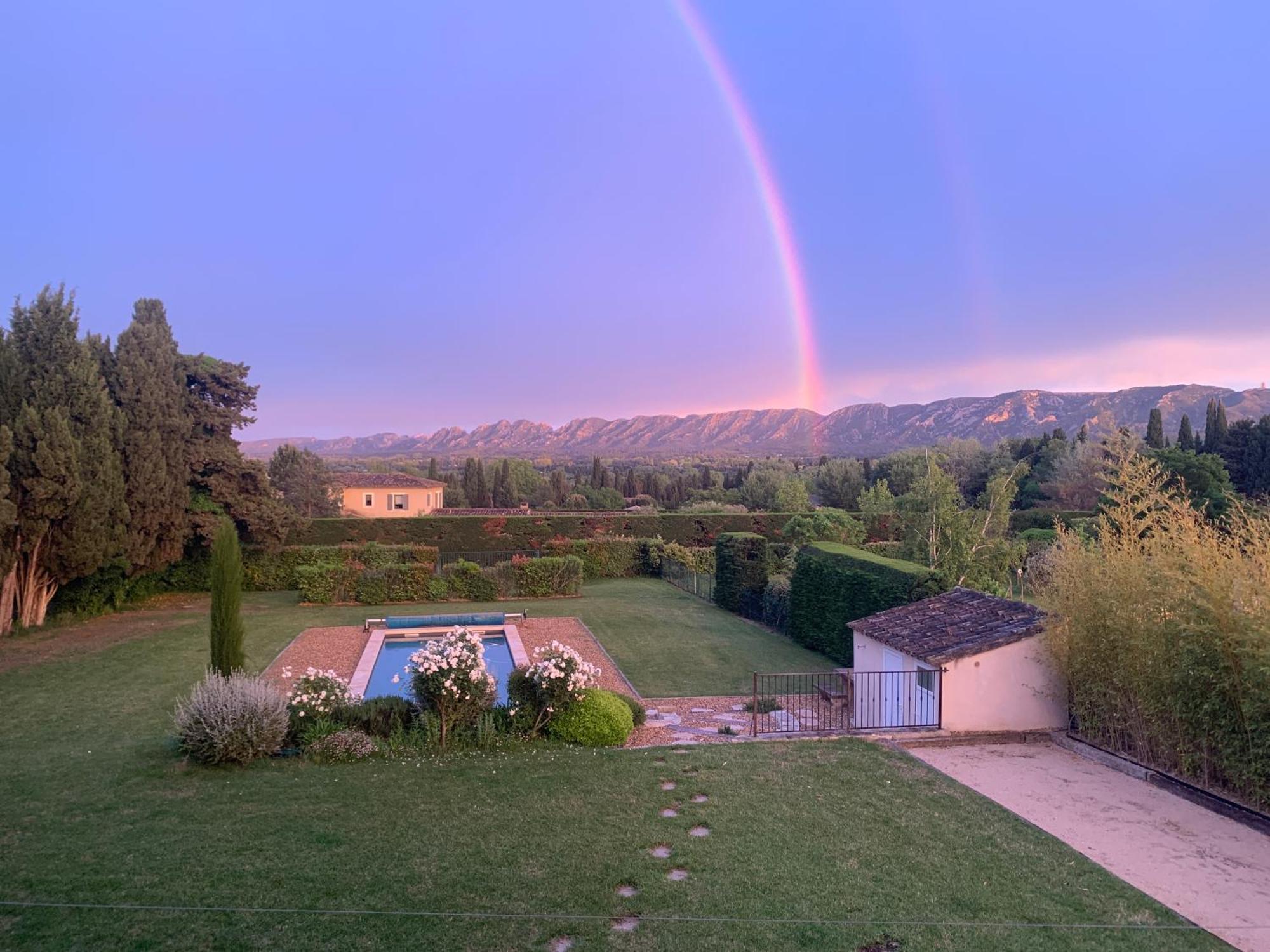 En Provence, Chez Stephanie Et Marcel Saint-Rémy-de-Provence Eksteriør billede